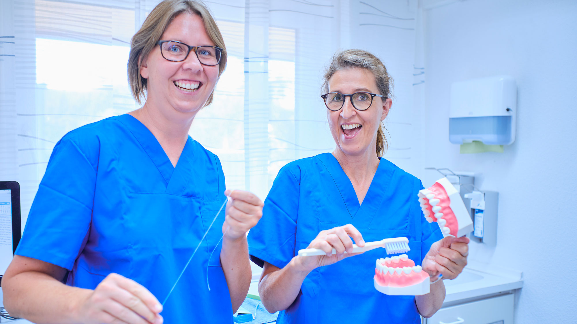 Wir suchen Verstärkung für unser Praxisteam bei Oxidio Dr. Winkelmann Wir suchen Verstärkung für unser Praxisteam bei Oxidio Dr. Winkelmann